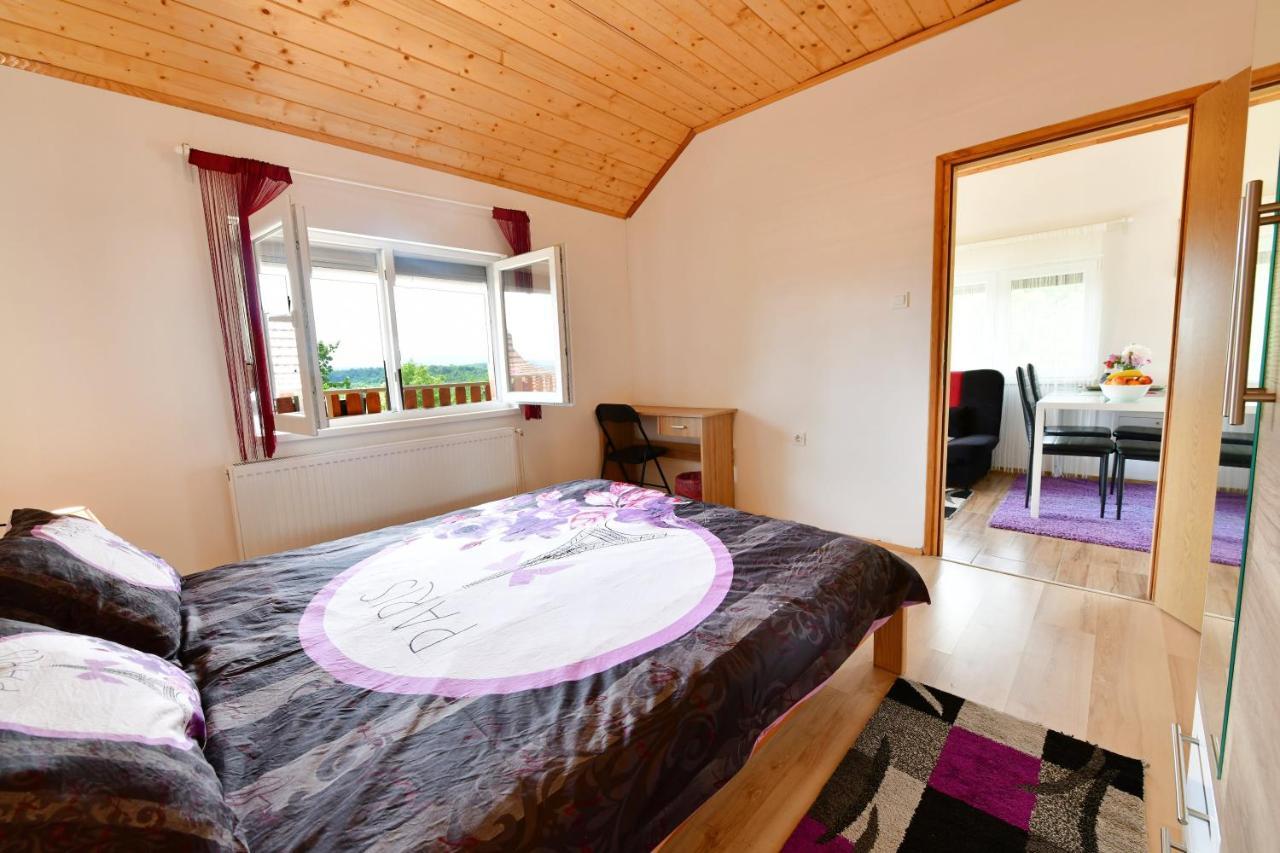 Apartments Laura Rakovica Eksteriør billede